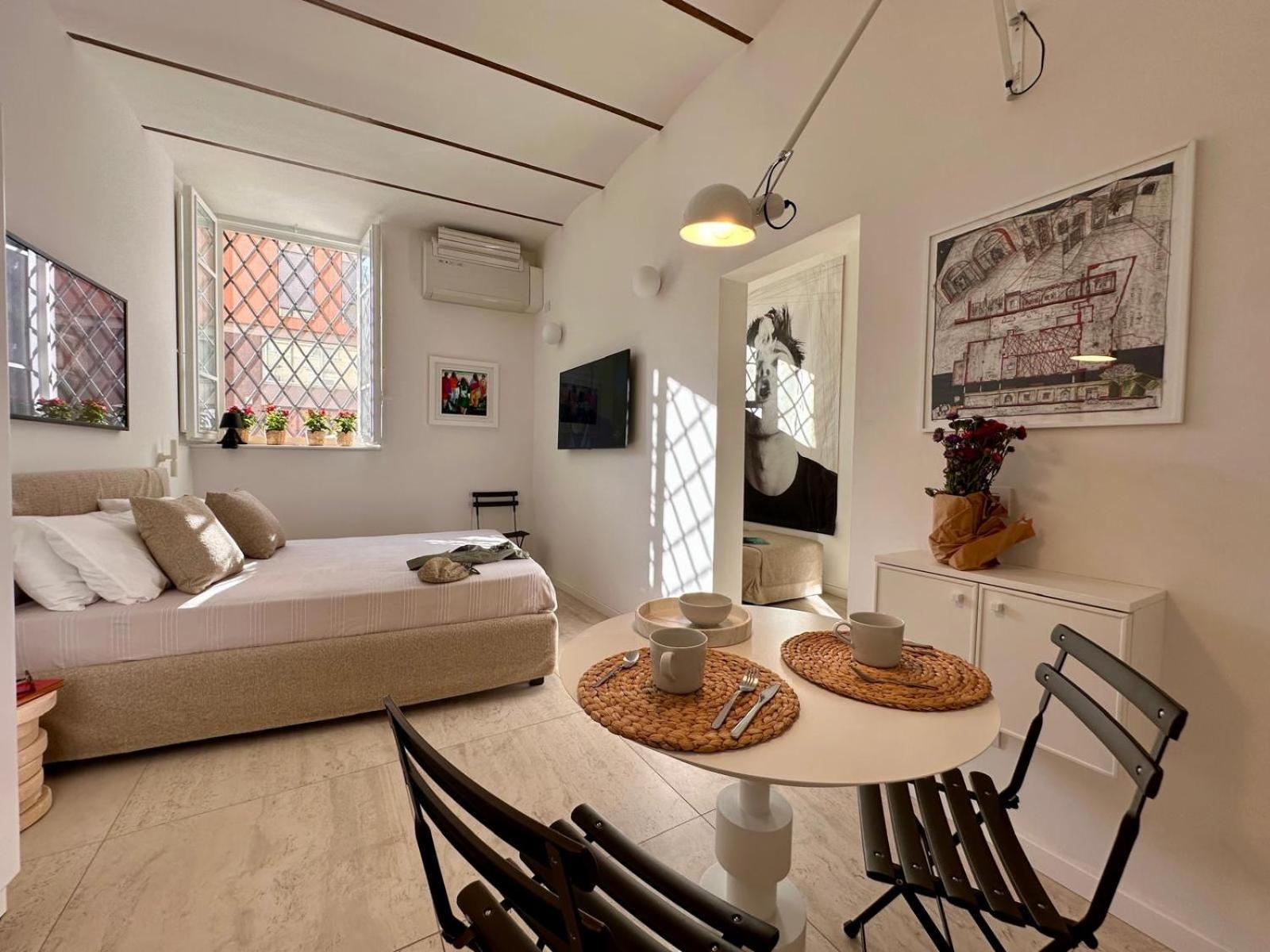 Lamia Casa * Roma